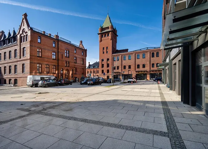 Exclusive River View With Balcony & Free Garage By Renters Prestige * Wrocław