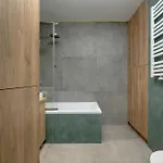 דירה Exclusive River View With Balcony & Free Garage By Renters Prestige ורוצלב