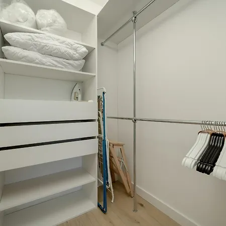 Exclusive River View With Balcony & Free Garage By Renters Prestige Wrocław